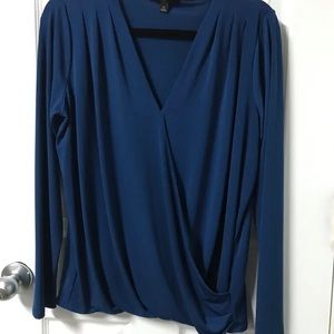 Light weight sweater